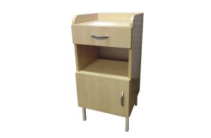 Nemocničný nočný stolík drevený