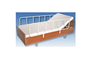 Posteľ pre sanatóriá na kolieskach